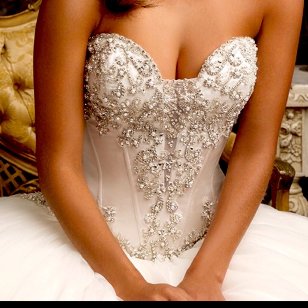 Corset beaded wedding  ballgown ,tulle skirt , unaltered,matching handmade veil